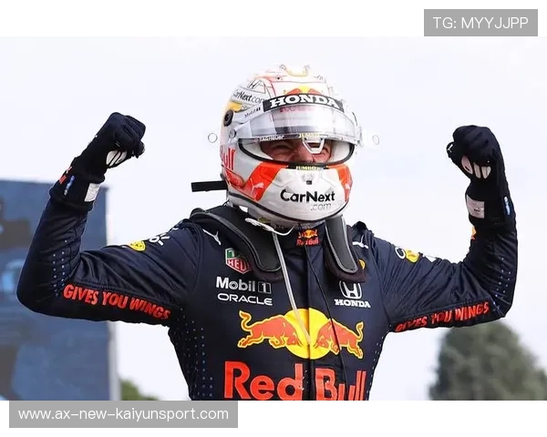 F1日本大奖赛:维斯塔潘成功逆转,汉密尔顿遗憾落败