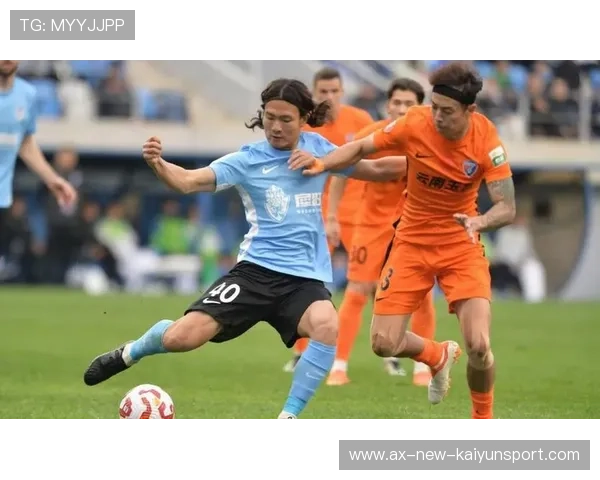 大连英博提升阵容深度,冲击保级任务艰巨 大连英博提升阵容深度,冲击保级任务艰巨